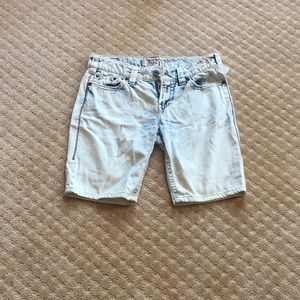Vintage Biker length Denim Shorts